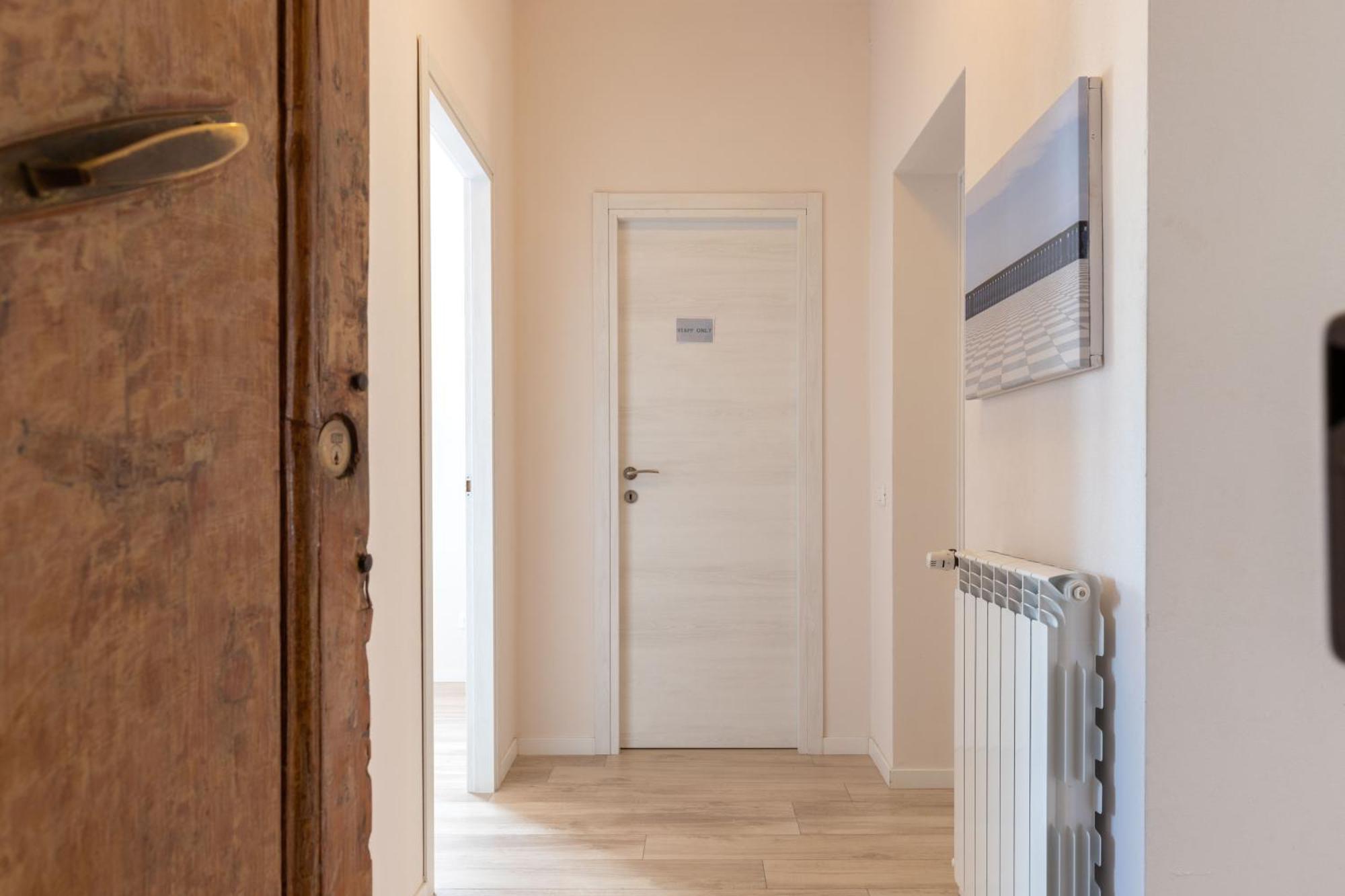 Ferienwohnung Abbraccio Di Mare- Relax Vicino Al Porto Livorno Exterior foto