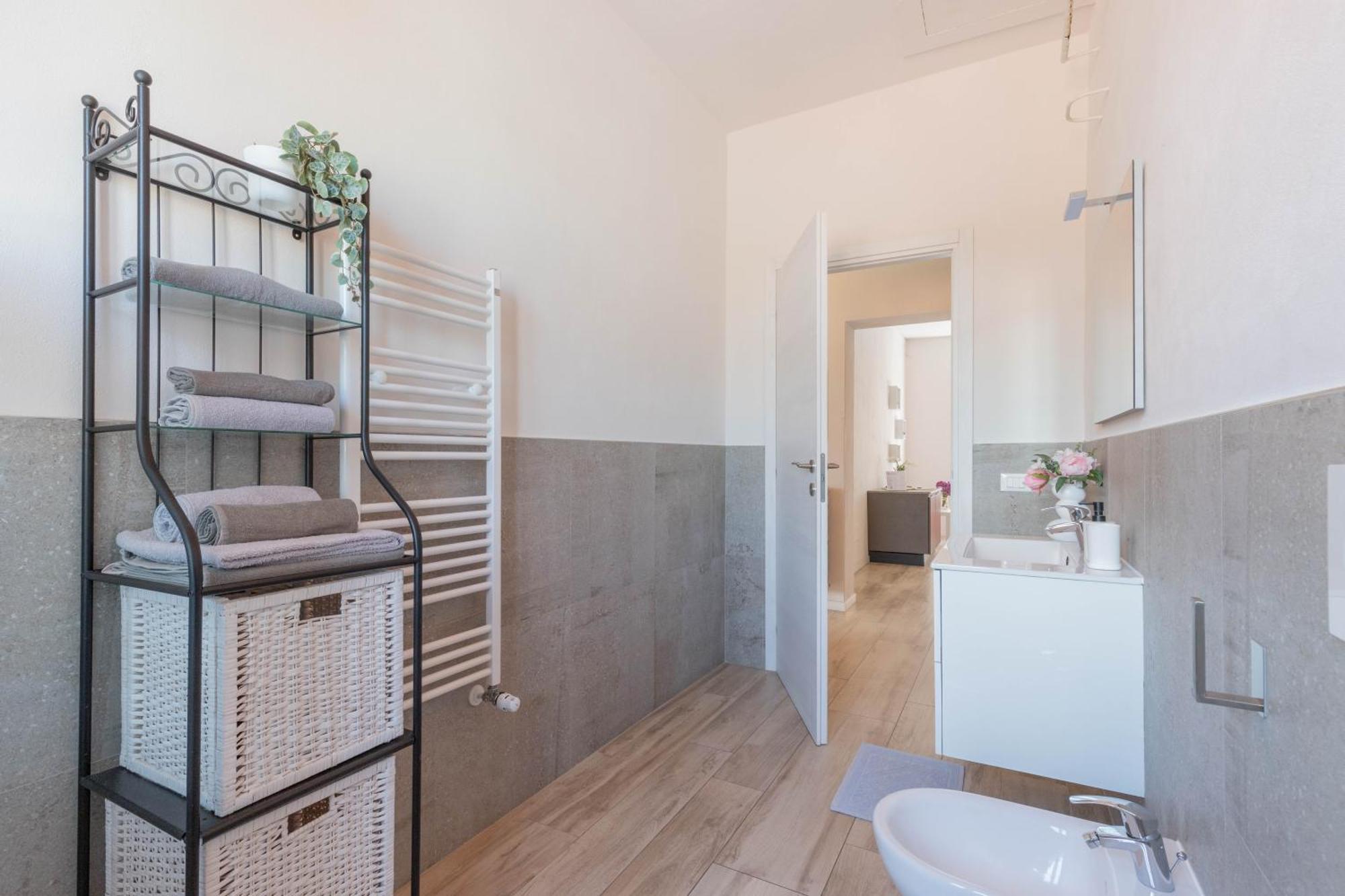Ferienwohnung Abbraccio Di Mare- Relax Vicino Al Porto Livorno Exterior foto