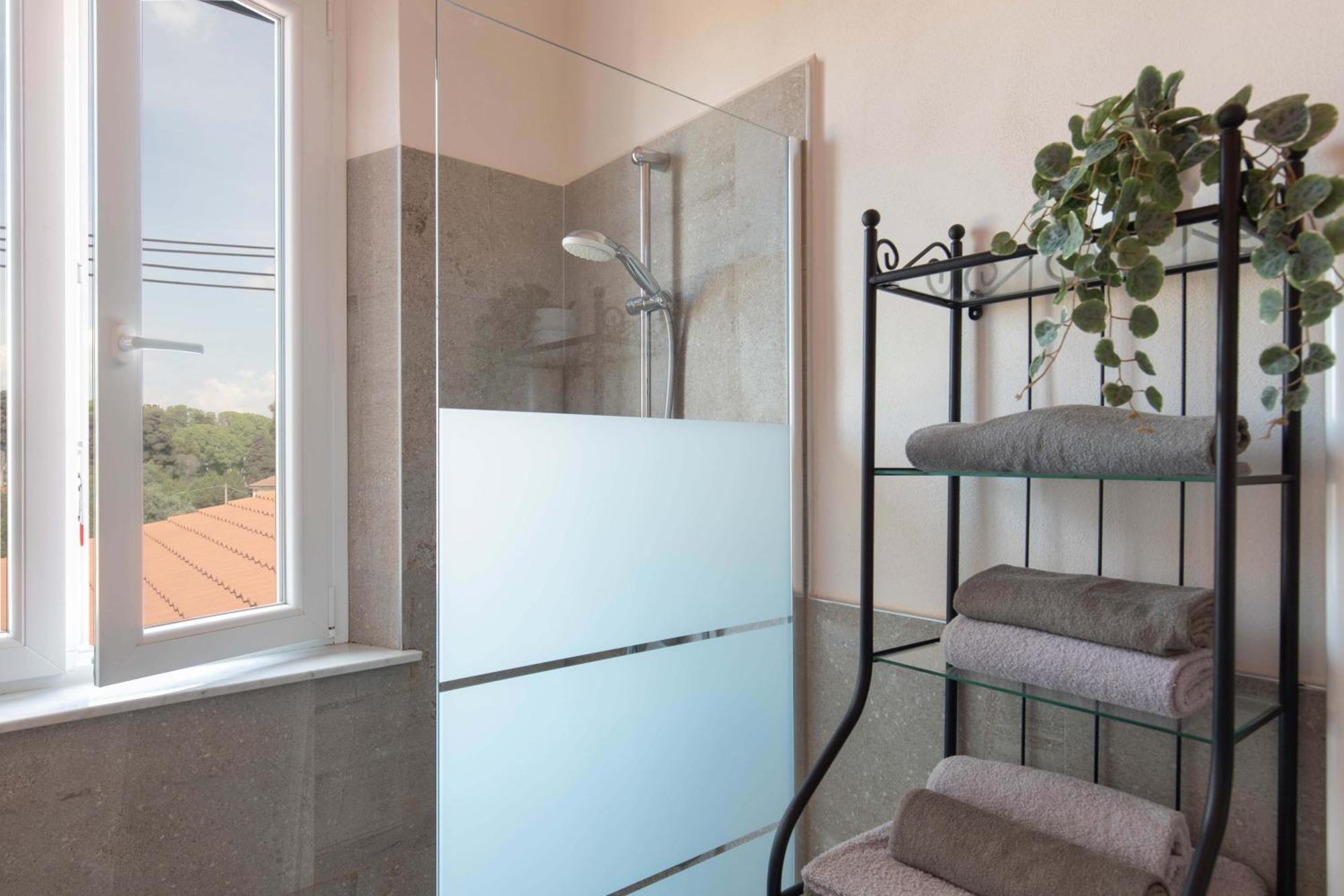 Ferienwohnung Abbraccio Di Mare- Relax Vicino Al Porto Livorno Exterior foto
